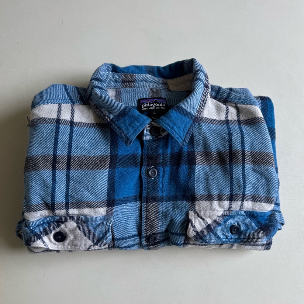 Patagonia Mens XL Long Sleeved Fjord Flannel Shirt